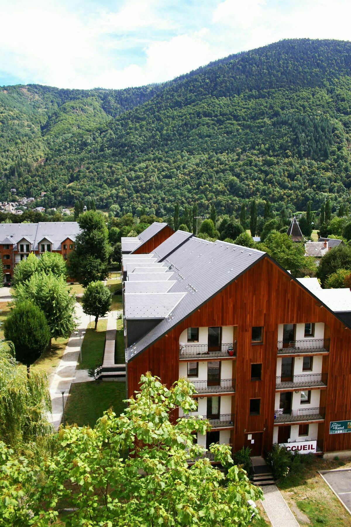 Residence Les Jardins De Ramel By Popinns Bagnères-de-Luchon Exteriér fotografie